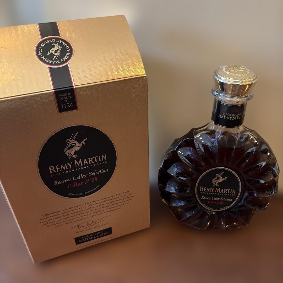 【未開栓】レミーマルタン リザーブセラーセレクション Ｎ°28