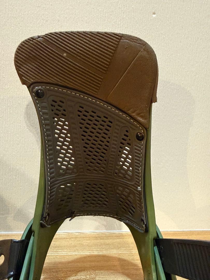 Burton マラビータ EST　メンズ バイン　　Mサイズ