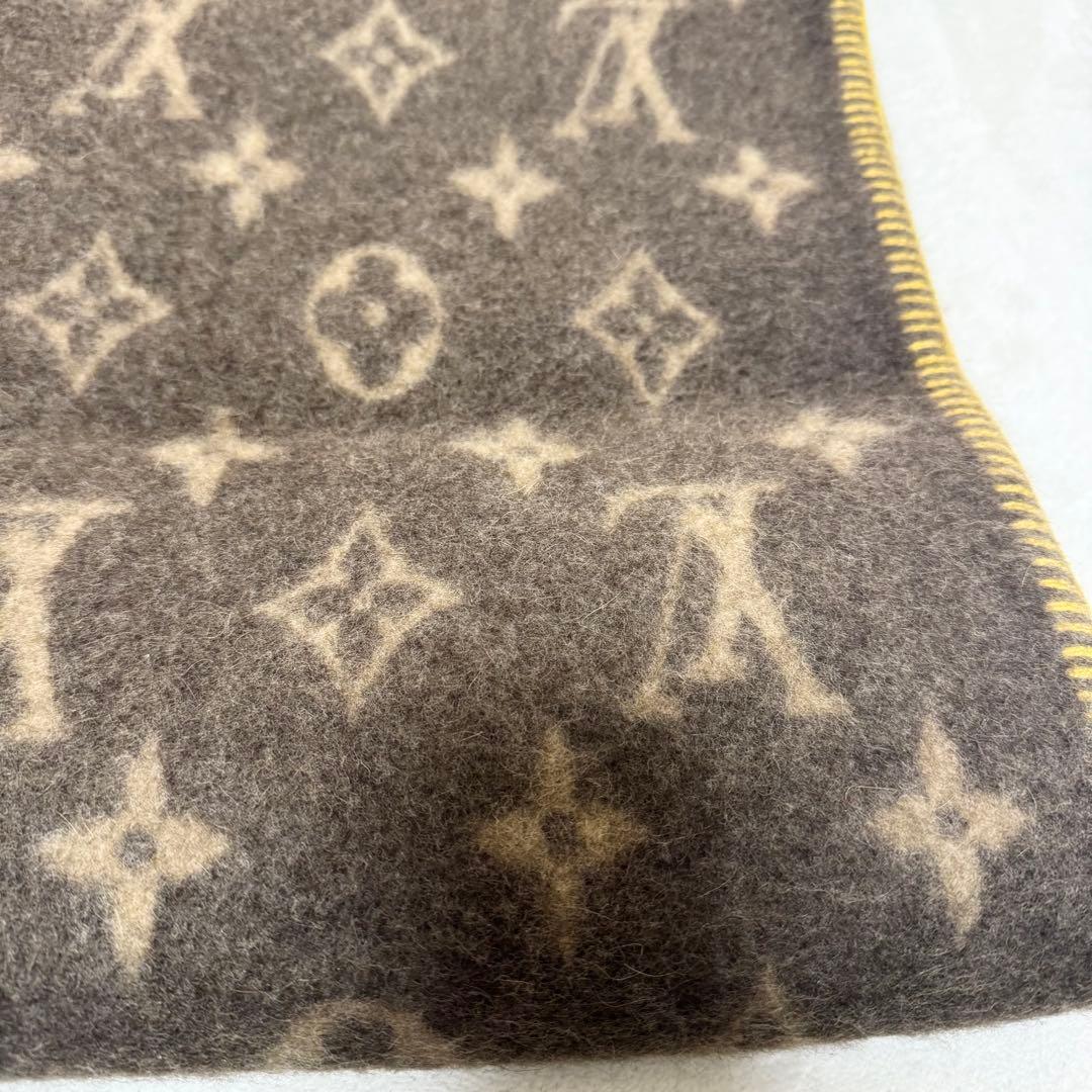 ルイヴィトン LOUIS VUITTON M70439 モノグラム ブランケット