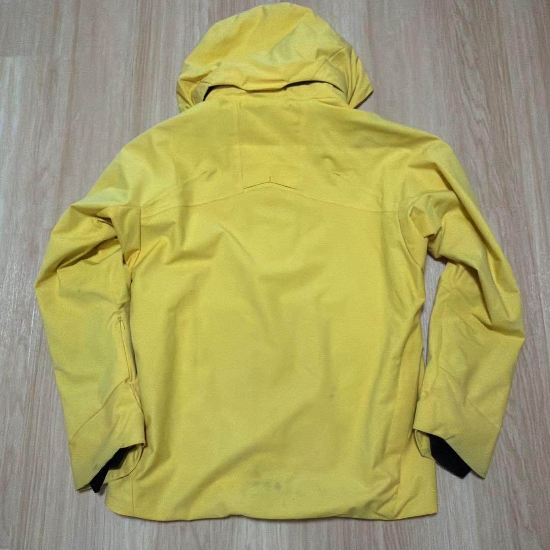 DESCENTEスキーウエアー上Lサイズ下Oサイズ