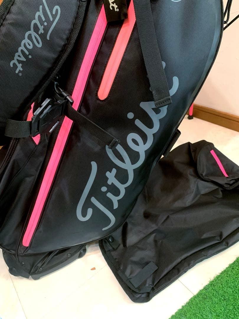 希少　完売　良品　タイトリスト　4＋　スタンド　キャディバッグ　軽量アスリート