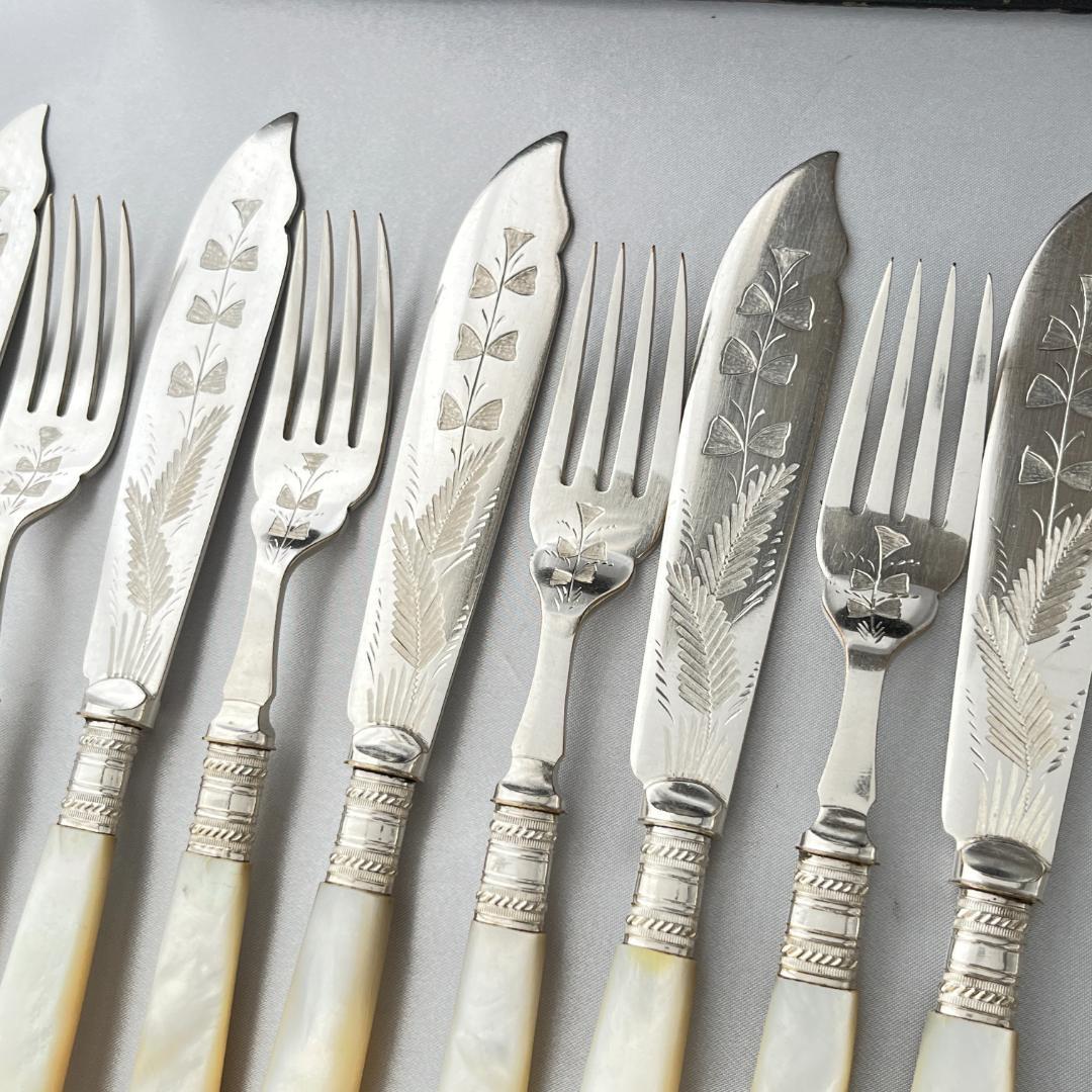 【英国】【白蝶貝】カトラリーセット ナイフ/フォーク 12本 マザーオブパール