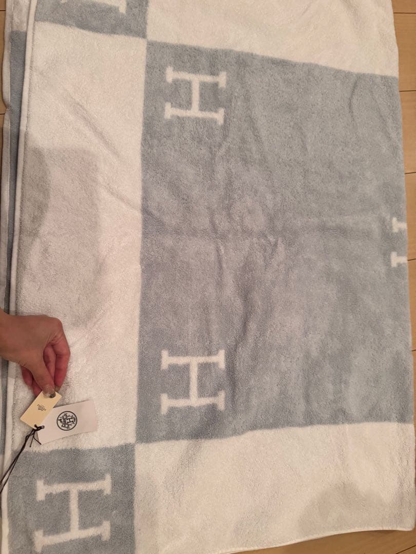 エルメス　バスタオル　新品　タグ付き　バスタオル 《アヴァロン》