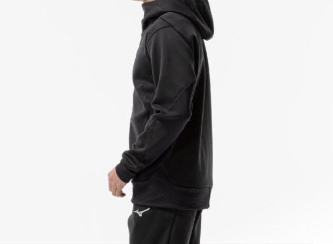 【新品未使用】ミズノ　ピーチタッチスウェットフーディ　Mサイズ　ブラック