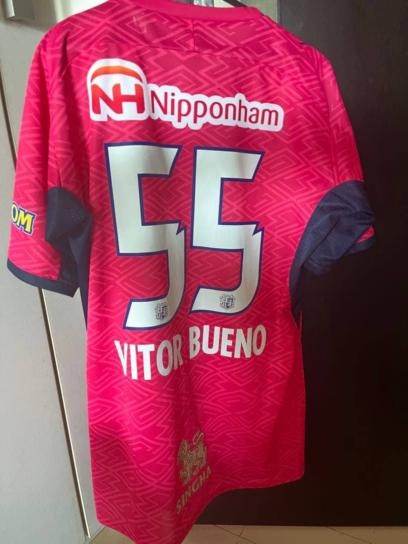 セレッソ大阪　ヴィトールブエノ　ユニフォーム