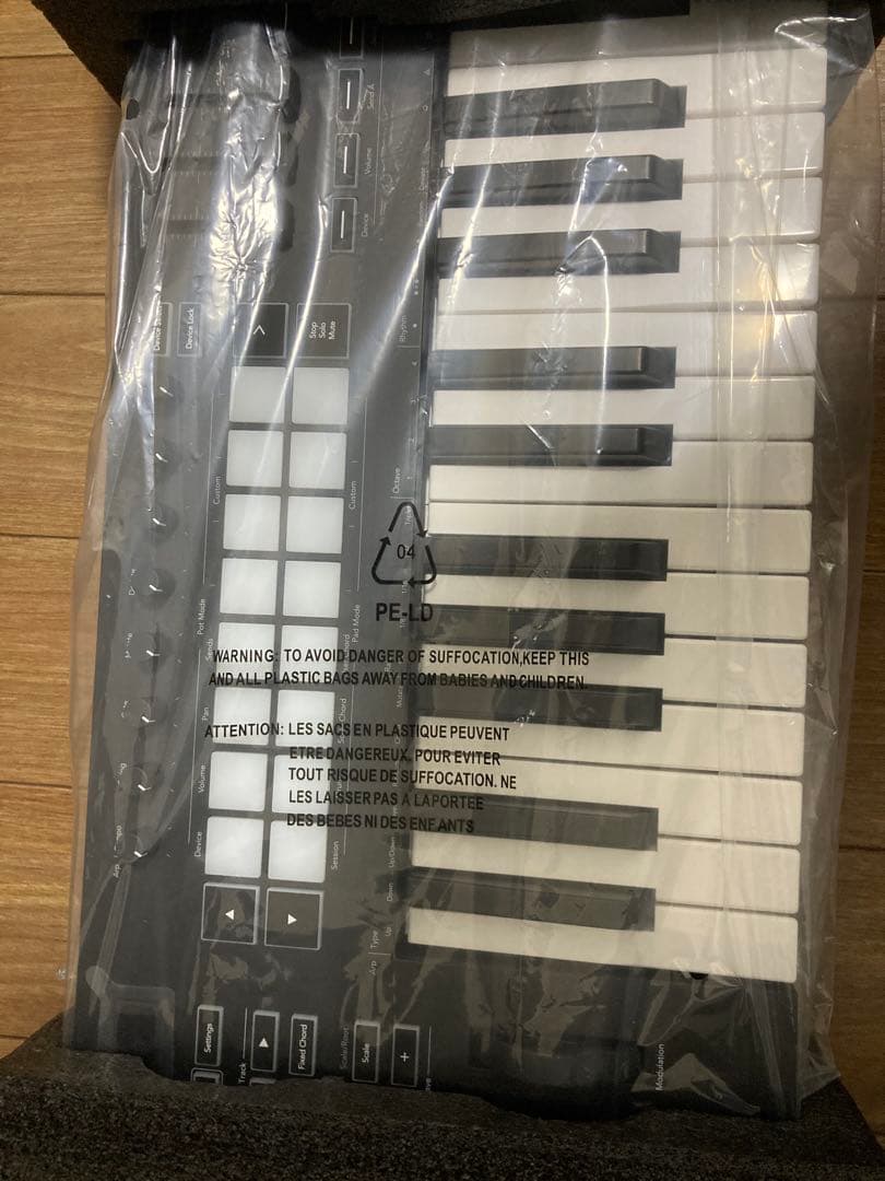 【美品】【セット】NOVATION Launchkey 61 MK3