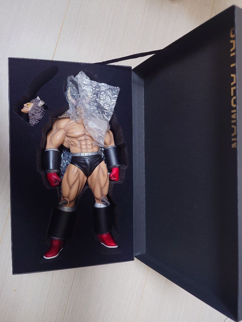 キン肉マン　スパイスシード　バッファローマンフィギュア