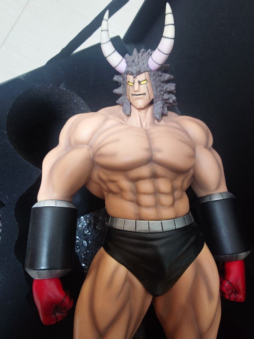 キン肉マン　スパイスシード　バッファローマンフィギュア