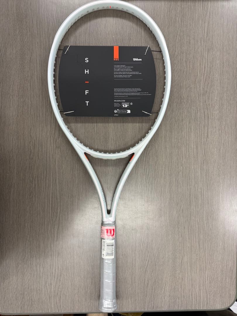 テニス硬式ラケット　SHIFT 99 V1.0