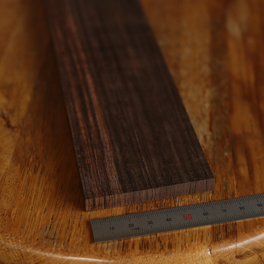 ブラジリアンローズウッド ハカランダ 指板材 1