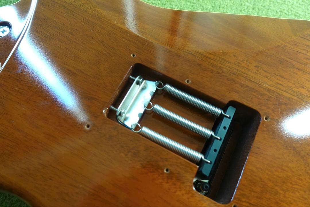 【エレキ】Kz Guitar Works Kz ST Trad 22 SSH7