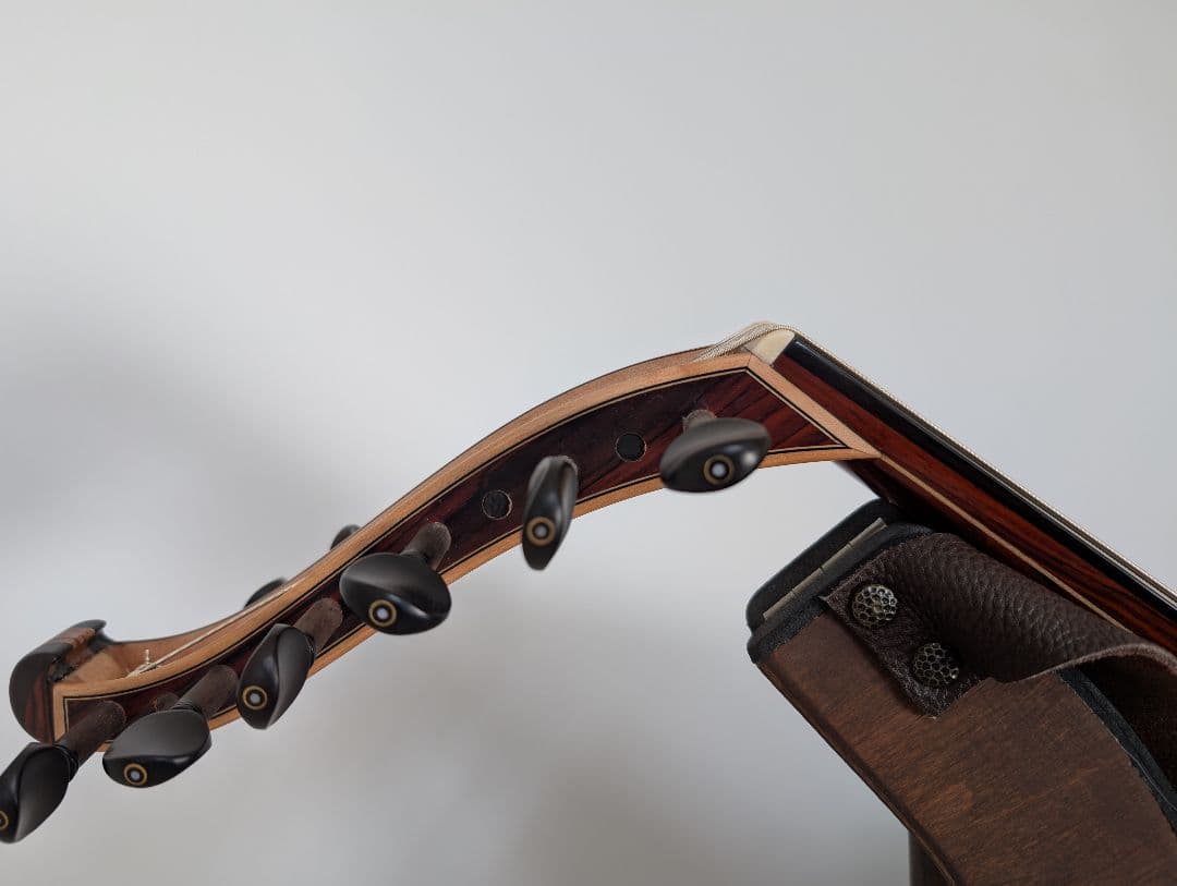 トルコのウード 木製 専用ケース付き