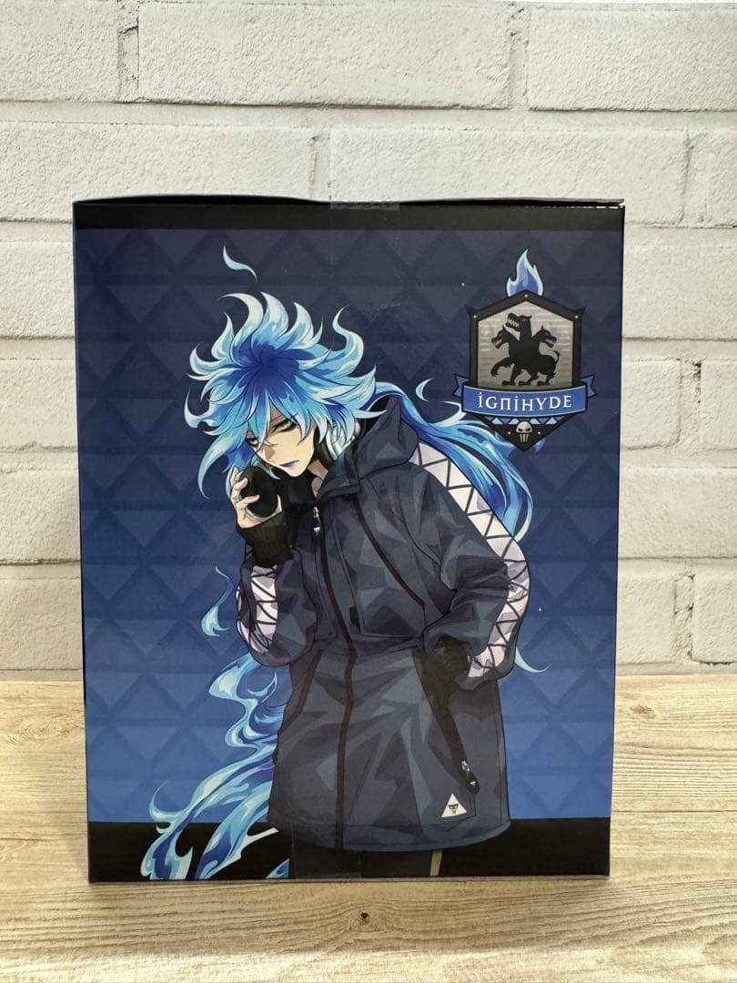 【未開封】イデア フィギュア ツイステッドワンダーランド