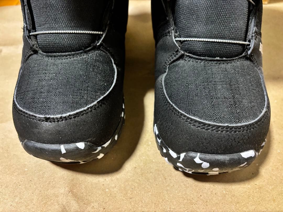 Burton Grom Boa キッズ 20.5 スノーボードブーツ バートン