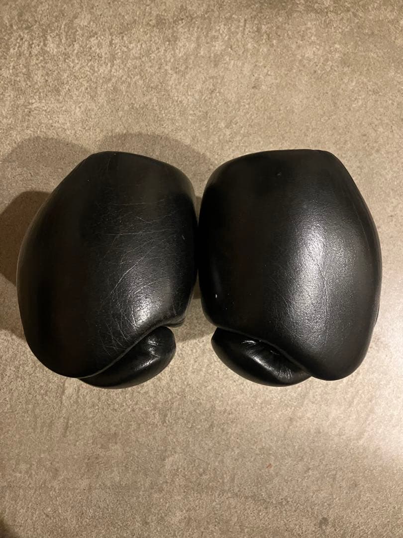 Winning ウィニングボクシンググローブ ブラック 8オンス MS-200B