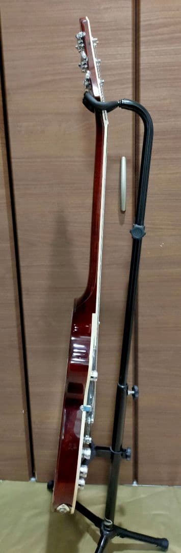 ギター G5220 JetBT SingleCut with VStoptail DCM