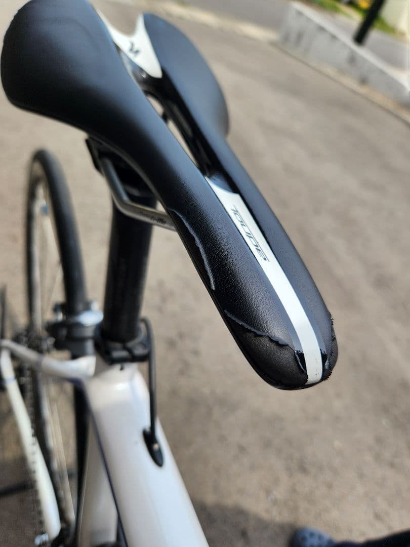 スペシャライズド SPECIALIZEDターマックコンプ TARMAC COMP