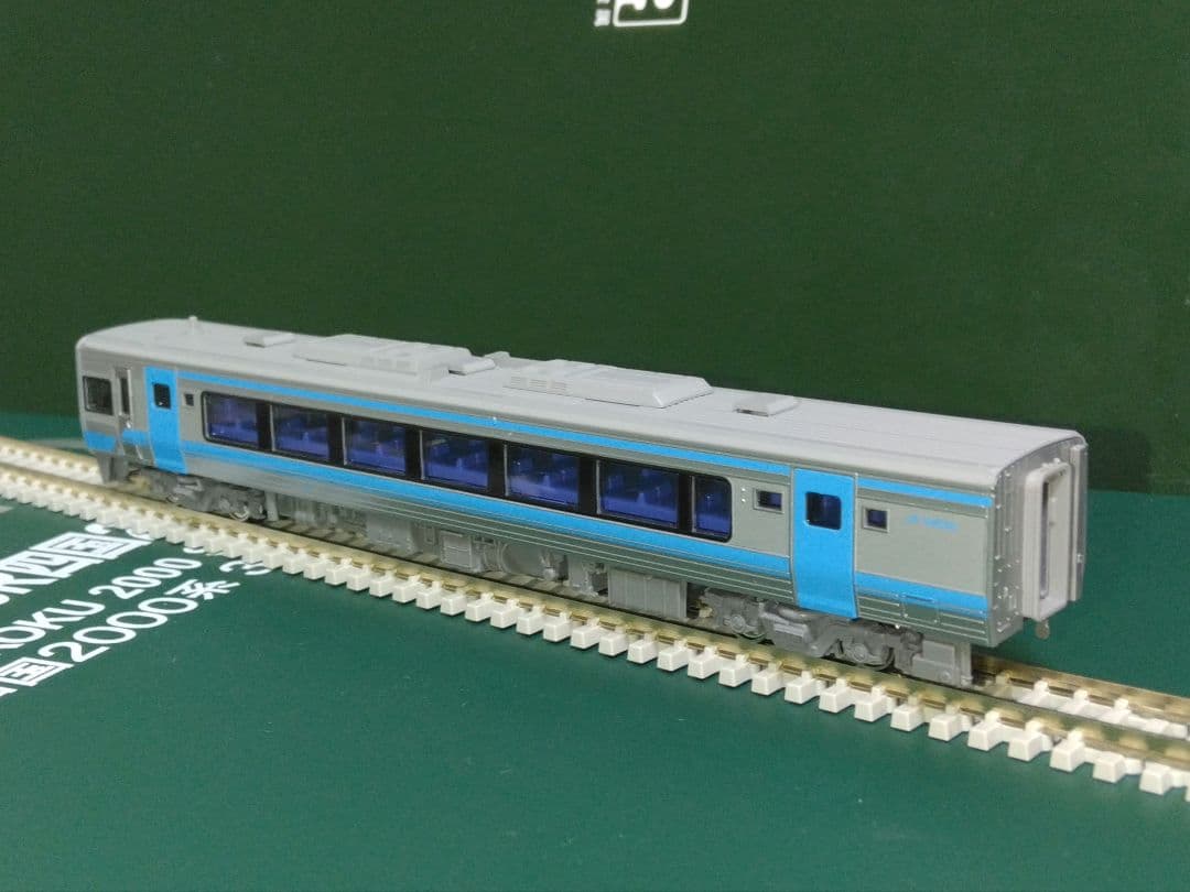 KATO JR四国 2000系 (ジャンク)