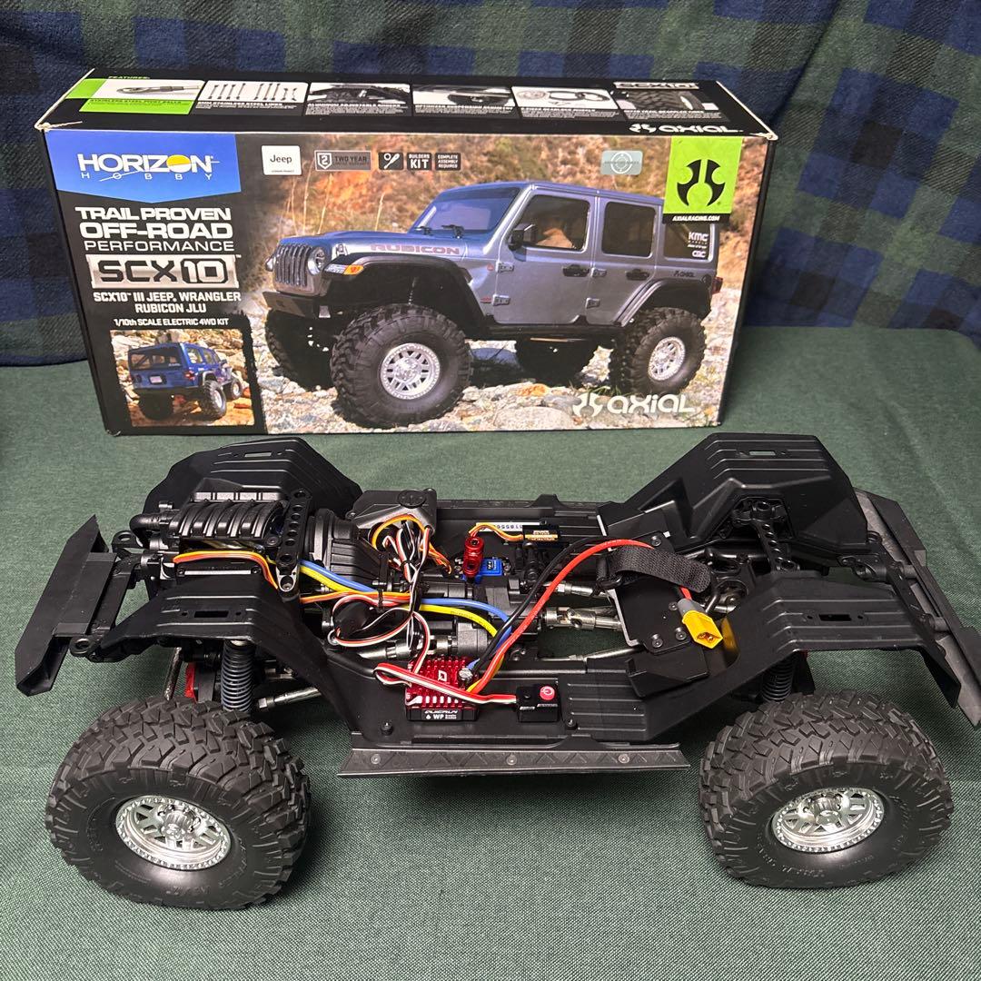 アキシャル　SCX10 Ⅲ ラングラー