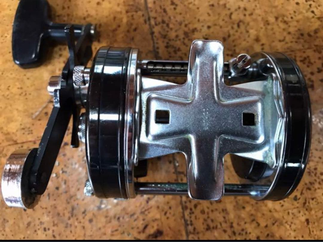 アブガルシア アンバサダー エビスフィッシング7000C 箱付き