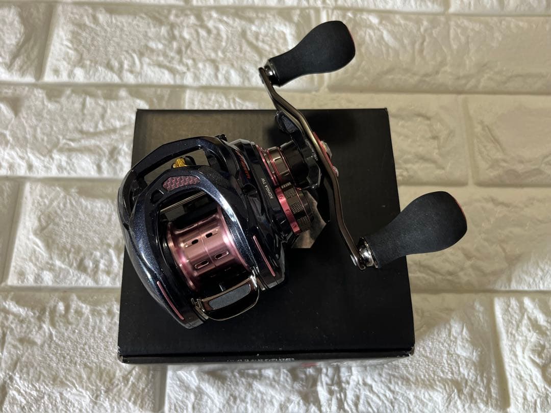 【新品未使用】DAIW AダイワKOHGA紅牙TW 4.9R-RMタイラバリール