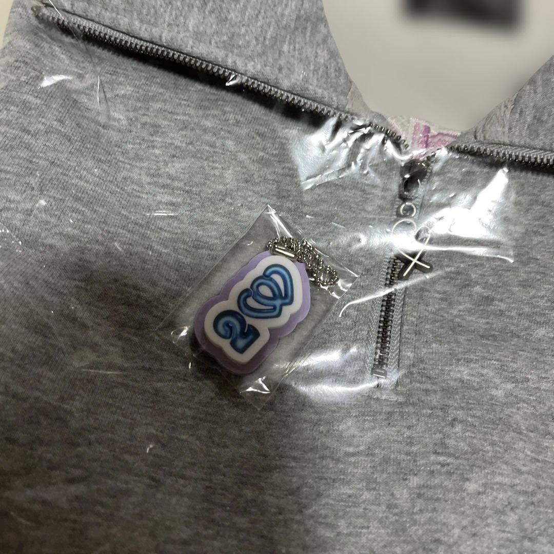 専用　岩橋玄樹　TwohundRED Warm Up Zip Sweat グレー