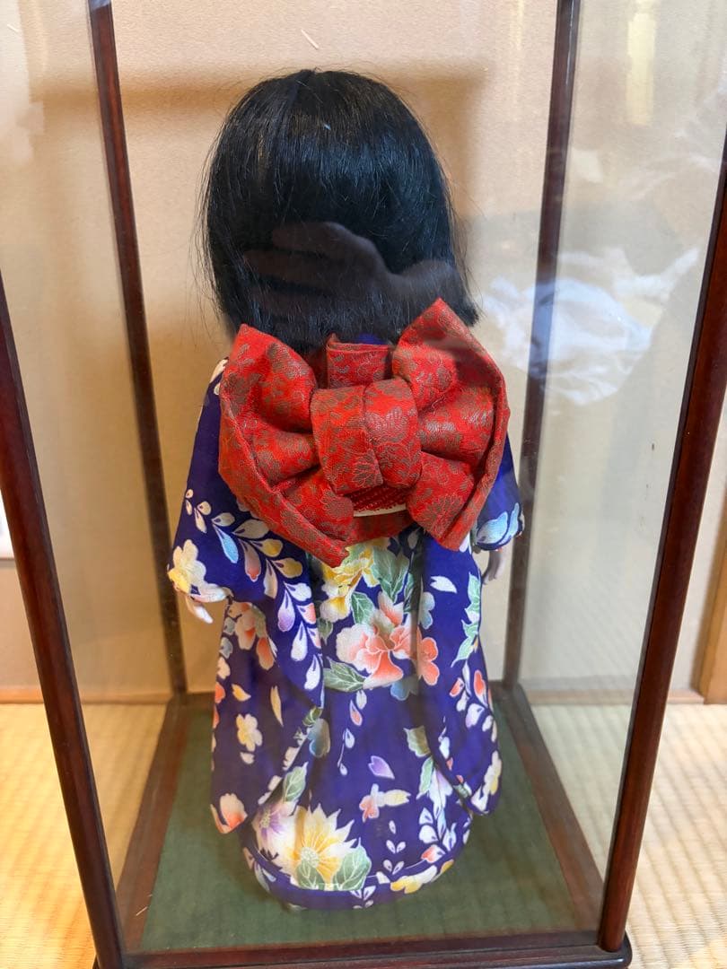 市松人形　昭和初期　（ガラスケースは含みません）