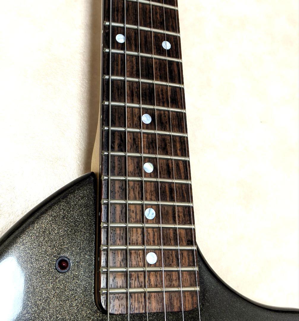 【超美品】ZO-3 芸達者 MB アンプ内蔵ミニギター 専用ソフトケース付