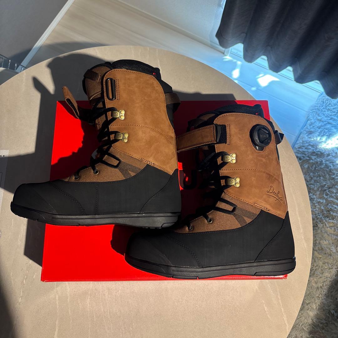 新品未使用ディーラックスDeeluxeアースリン 定価79800円　28.5cm