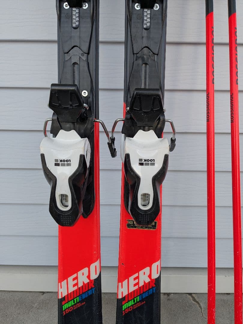 １５０★ROSSIGNOL HERO JUNIOR スキー板とポールセット
