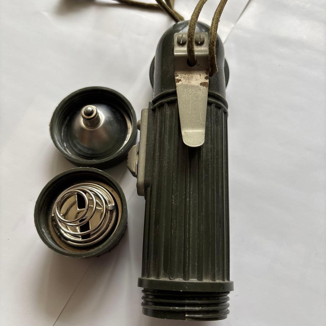 陸自 自衛隊 L 型 ライト 昭和 レトロ 装備 官給品 可動品 蛍マーク