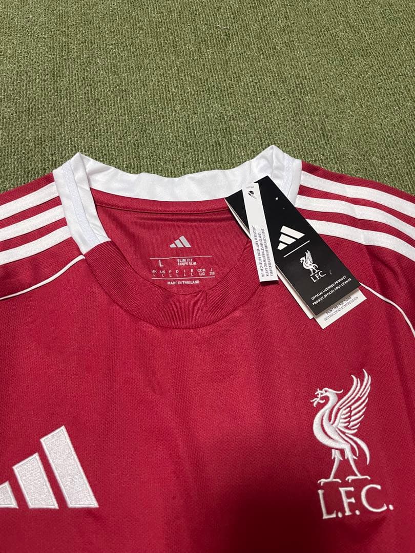 リバプール モハメド・サラー11番 シャツ Lサイズ　新品　タグ付き