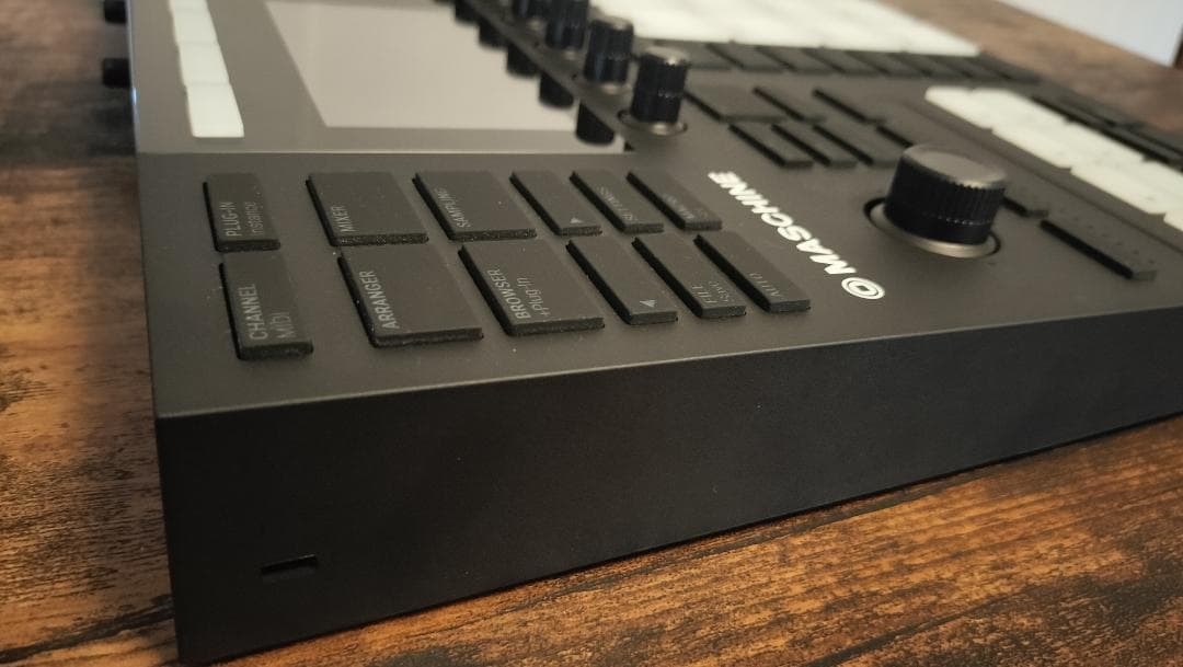 MASCHINE MK3 箱 付属品 NATIVE INSTRUMENTS_美品