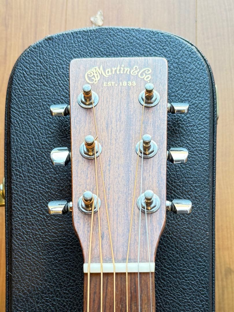 LRバグス アンセム PU付き❗️ マーチン Martin OOO-1R