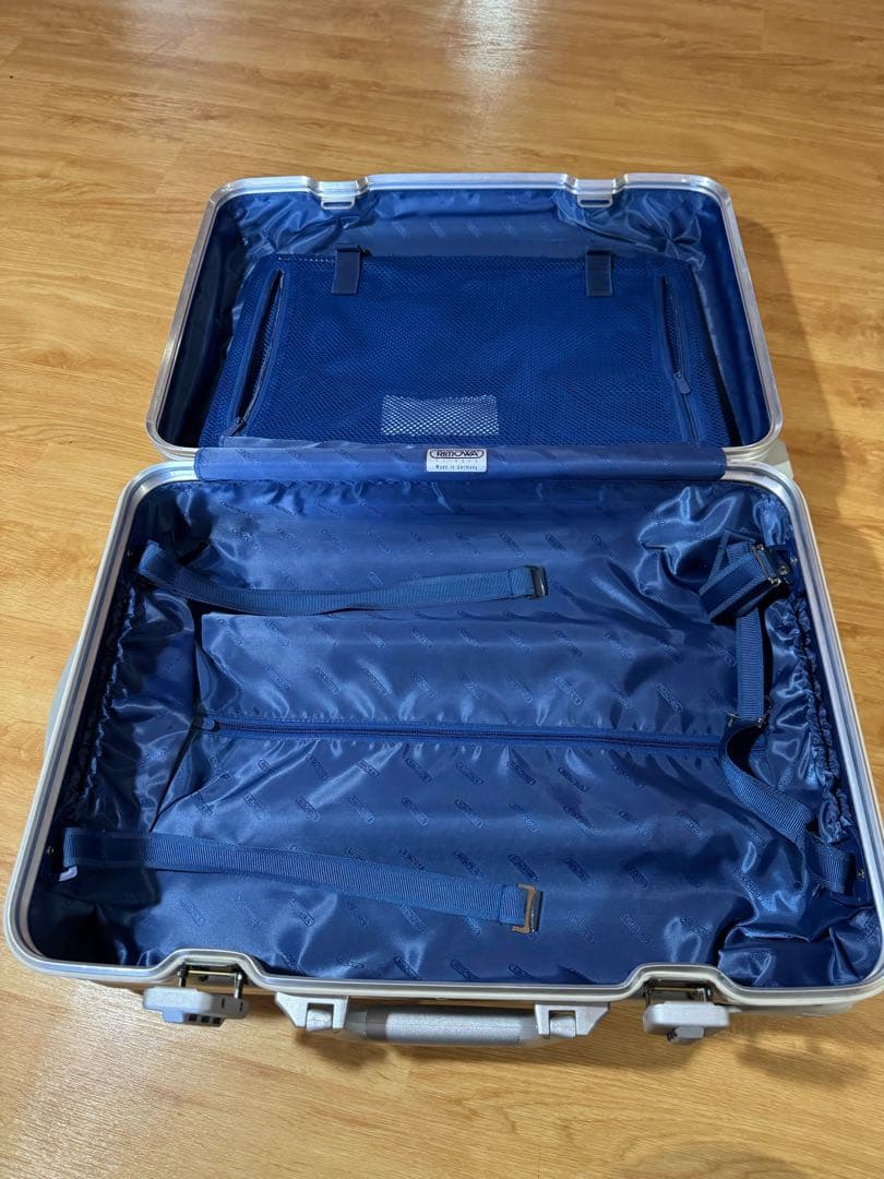 RIMOWA リモワ TOPAS トパーズ 32L 機内持ち込み 2輪