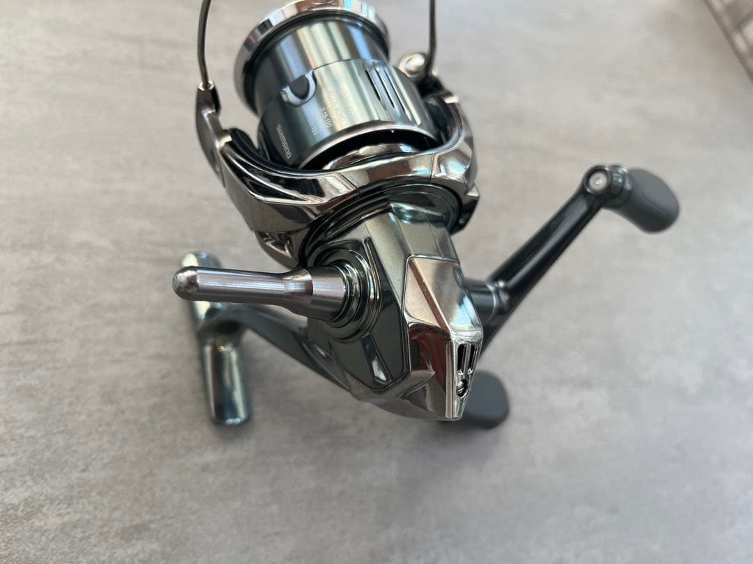 シマノ 22 ステラ C3000SDHHG