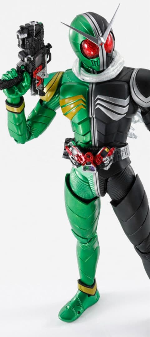 BANDAI真骨彫 仮面ライダーw サイクロンスカル特典Blu-ray付