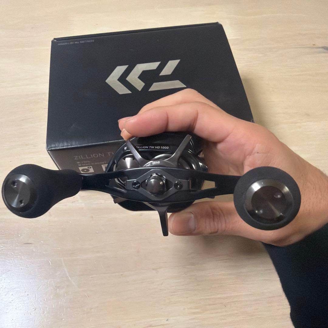 22ジリオン TW HD 1000 XH 右巻き/ ダイワ/ベイトリール