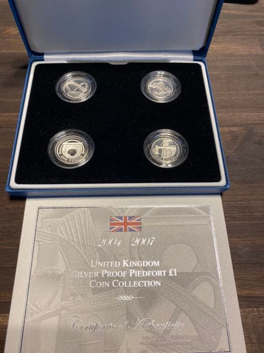 イギリス　記念　硬貨