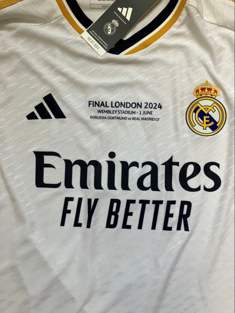 正規品　レアルマドリード オーセンティック　ユニフォーム　ベリンガム