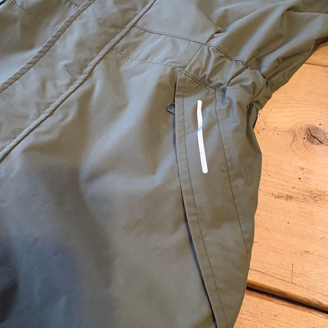 【美品】ノースフェイス キッズ スノーウェア　スキーウェア 120