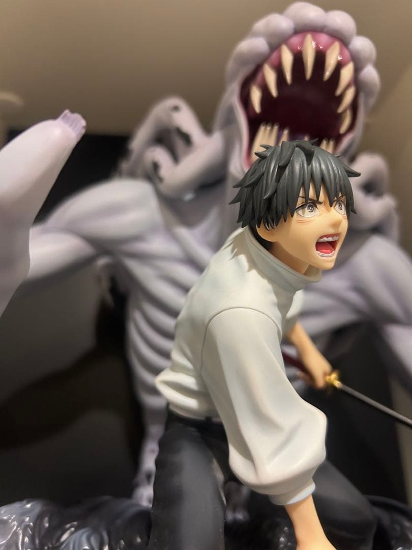 乙骨憂太& リカ　特級過呪怨霊　祈本里香　1/7スケール　フィギュア