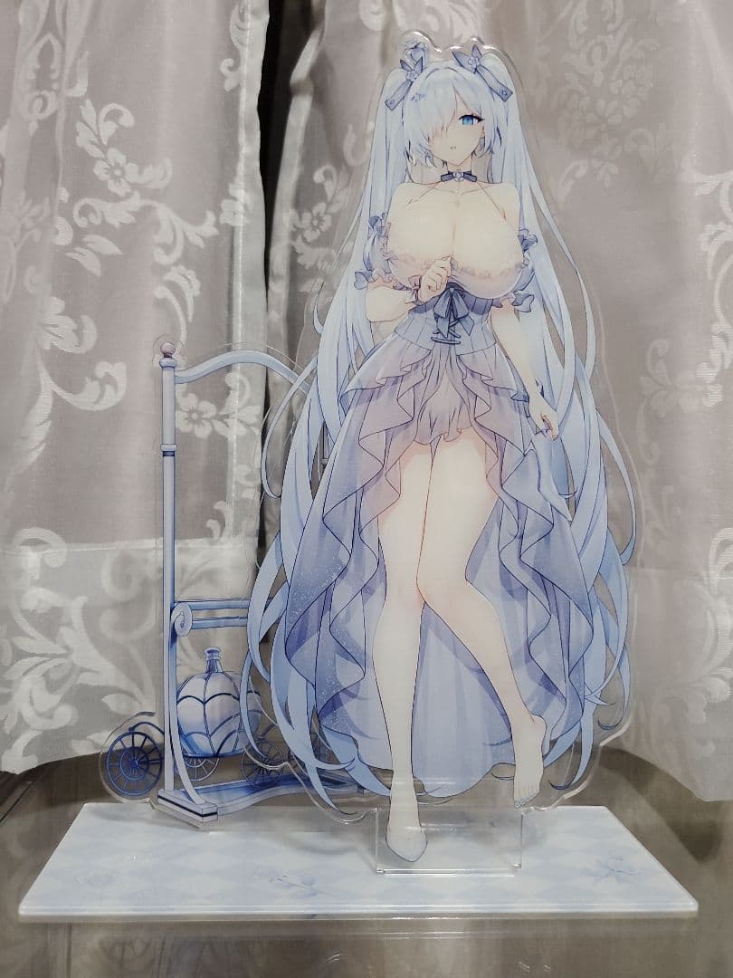 勝利の女神NIKKE シンデレラ アクリルスタンド 美品