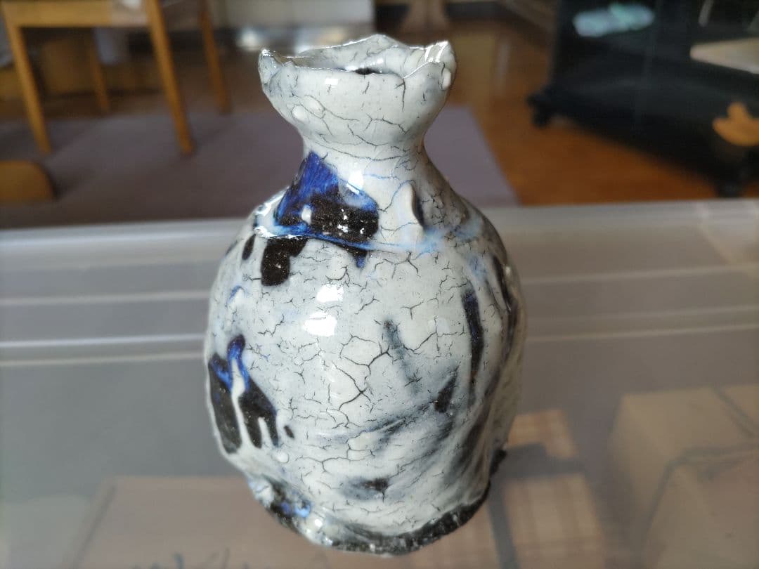 塚本治彦 粉ひき　とっくり　共箱　布　粉引　徳利