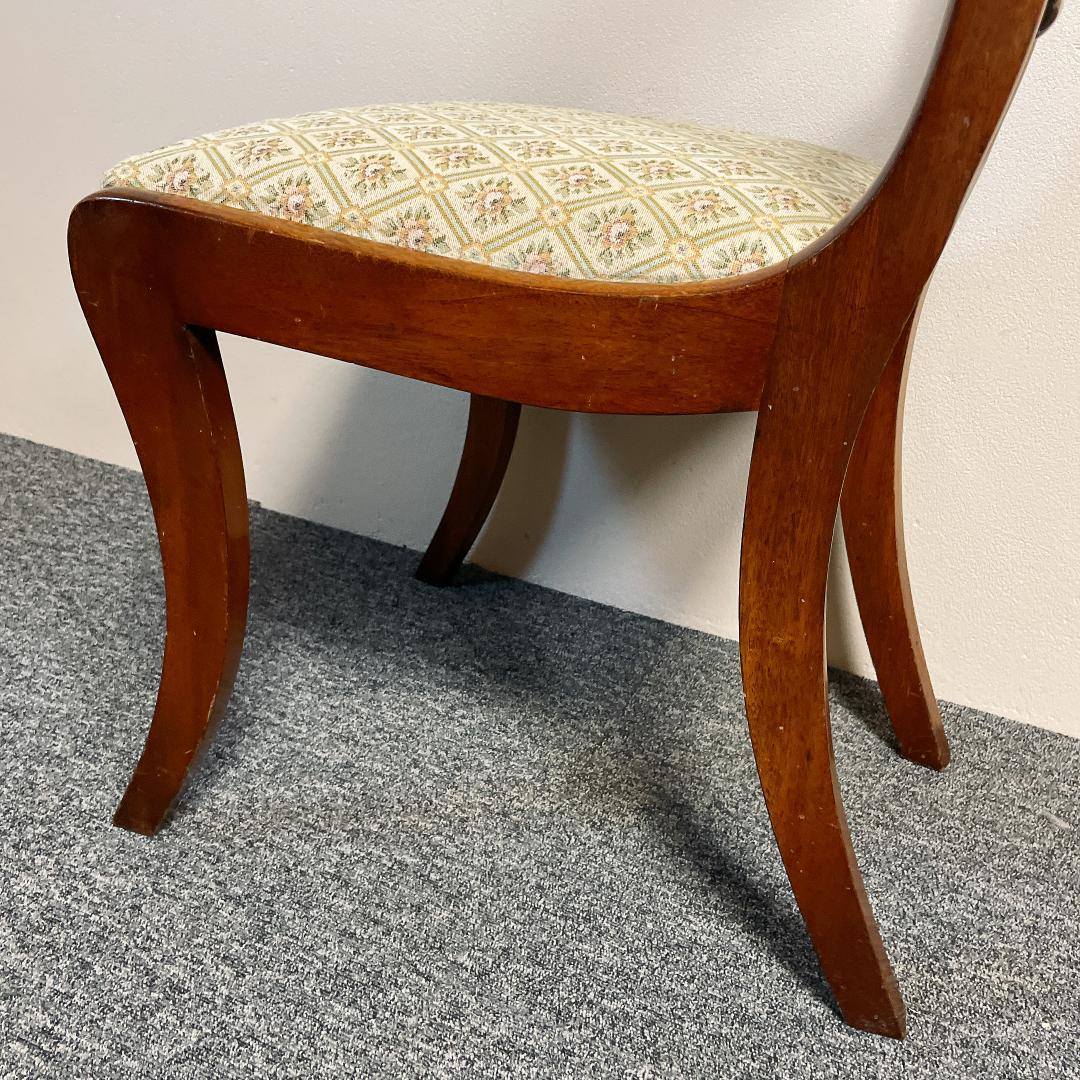 英国　アンティーク　ダイニングチェア 椅子 彫刻 ツイストレール マホガニー