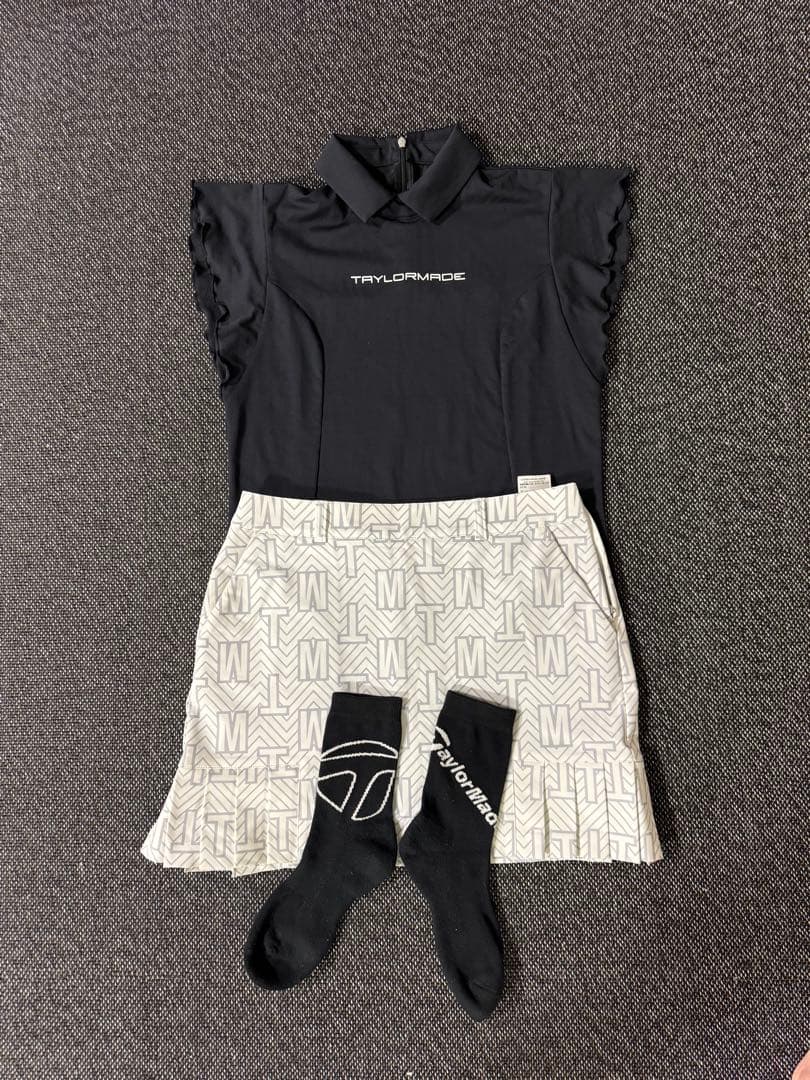 テーラーメイド セットアップ M 美品 ソックスおまけ