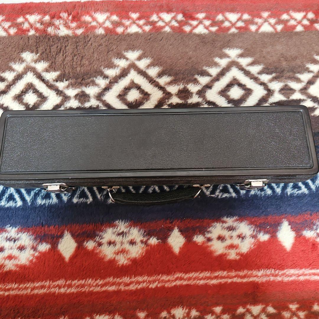 フルート本体 赤い装飾付き