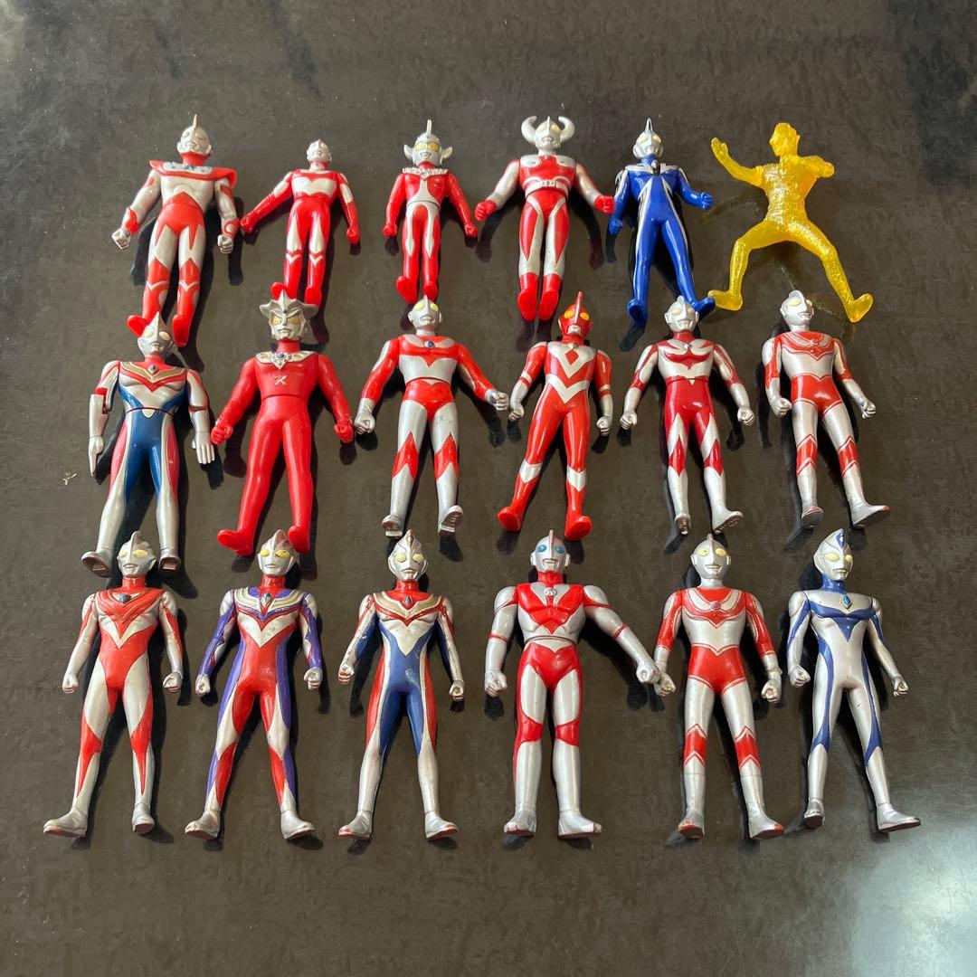 円谷プロウルトラマン　バンダイソフビフィギュア他まとめ売り
