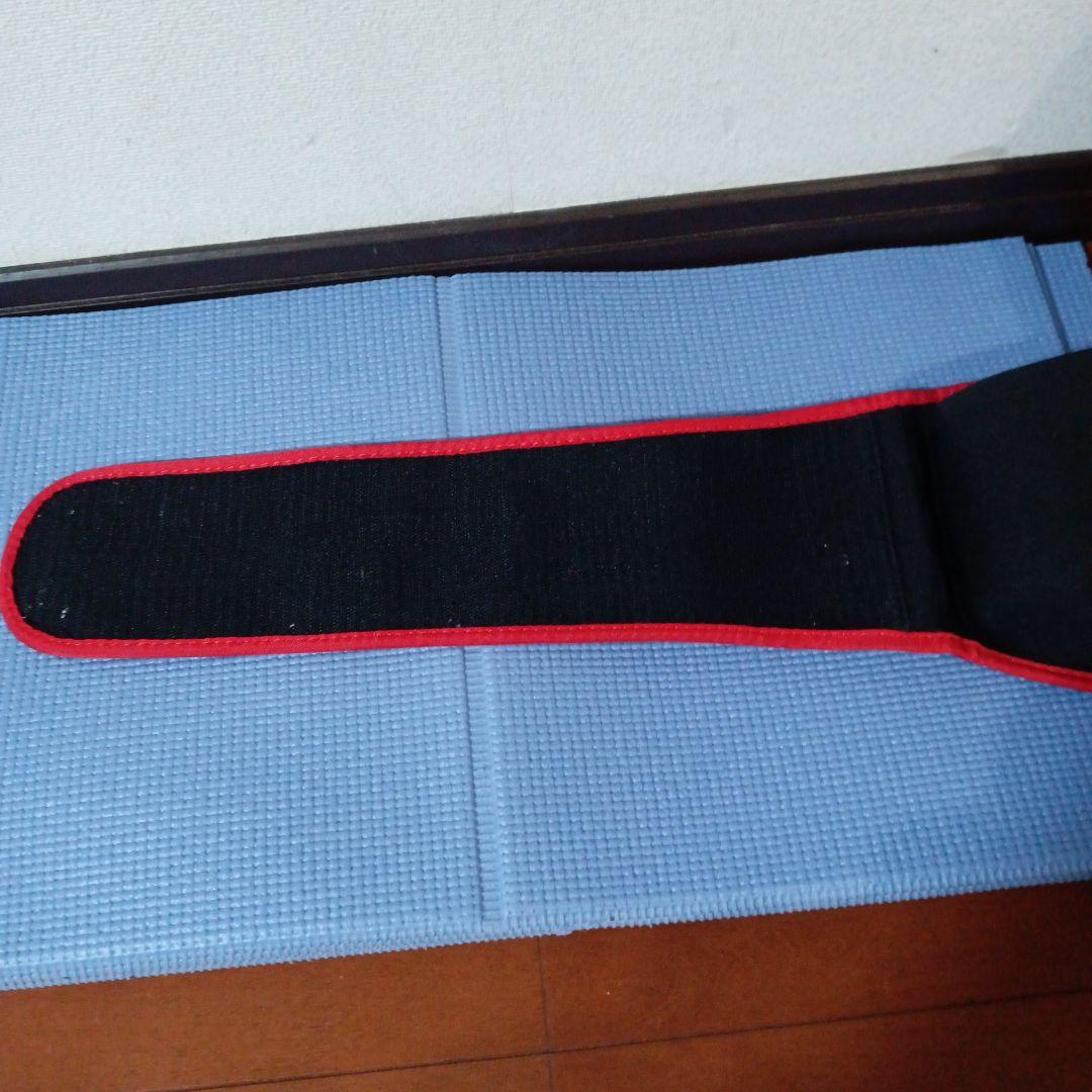 中古品　TWINS SPECIAL ボクシングサポーター M 赤