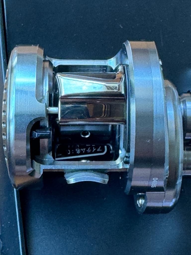 リール Shimano Calcutta Conquest DC 100HG